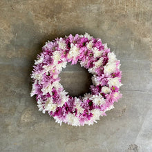 Load image into Gallery viewer, Sympathy Wreaths
